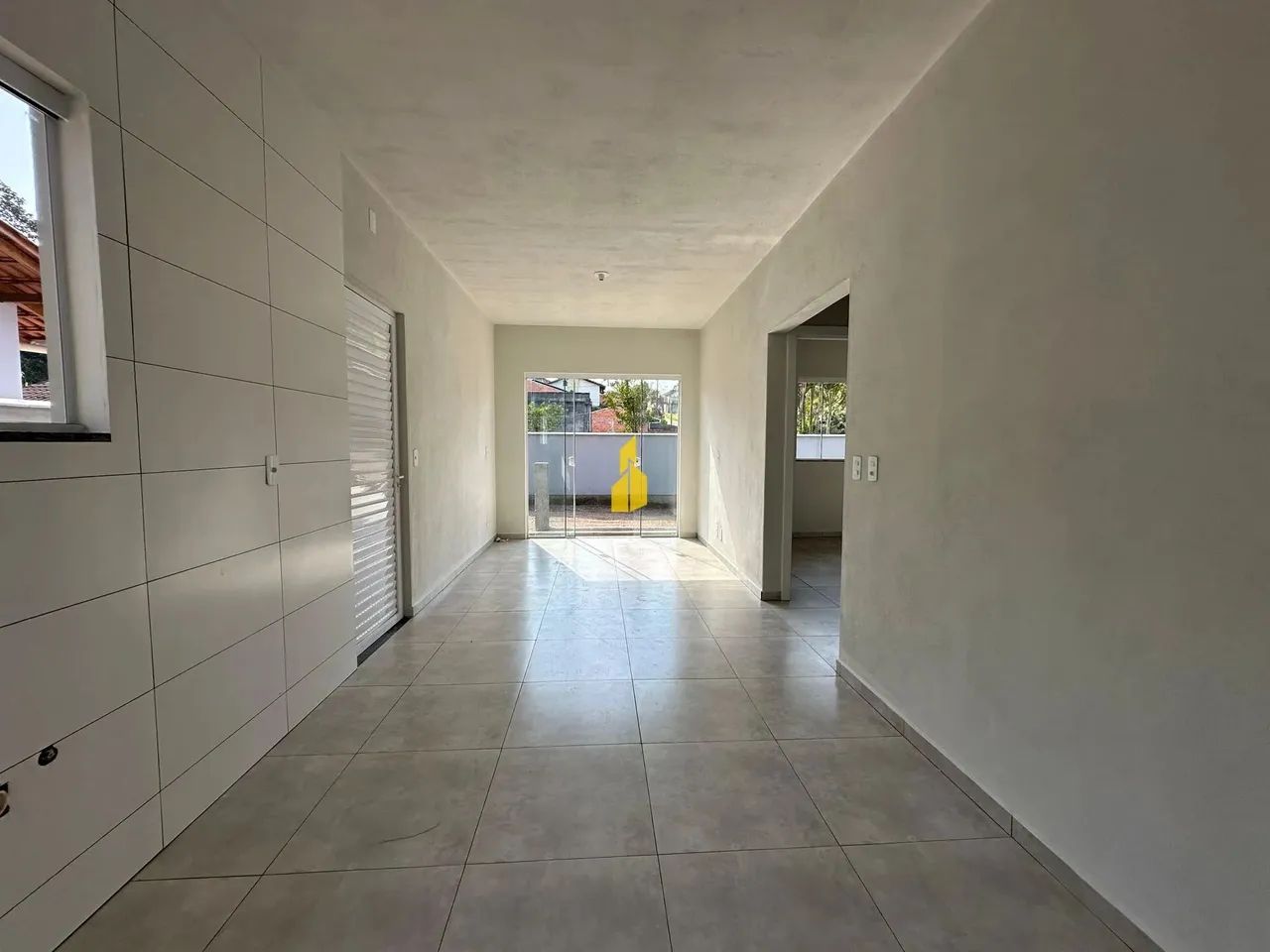 Casa á venda no Bairro Araponguinhas - Foto 3