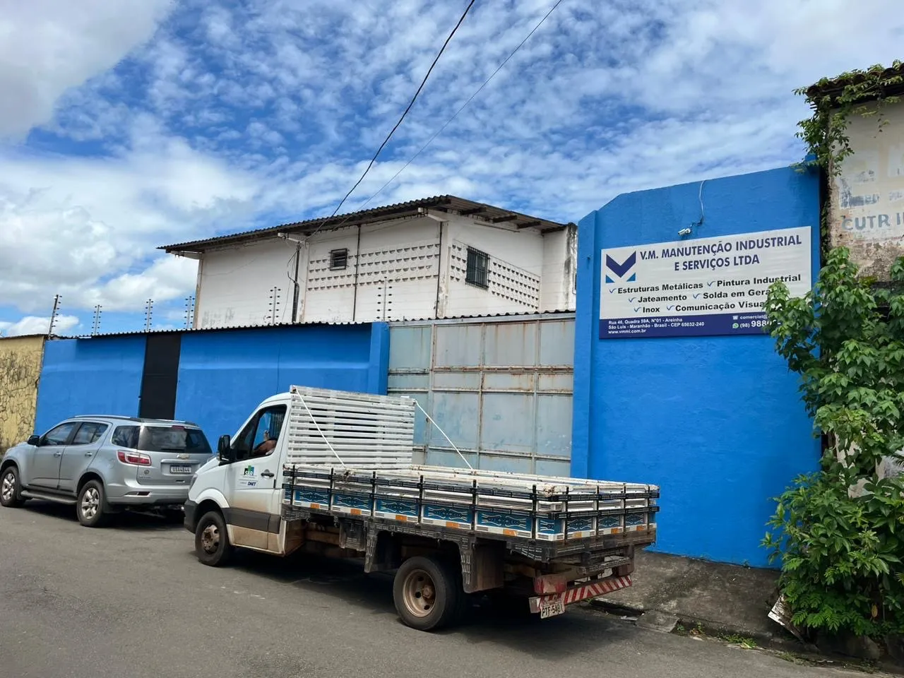 Alugo galpão/ depósito 600m2 na Areinha.