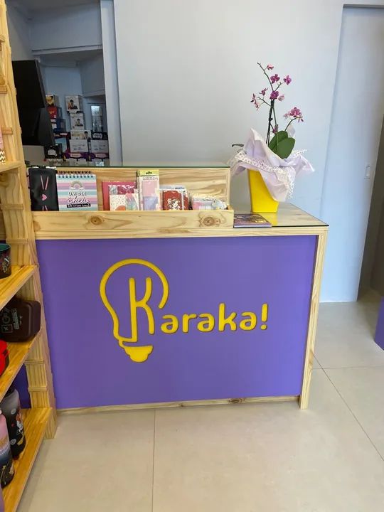 Conjunto de móveis e prateleiras para loja - Foto 4