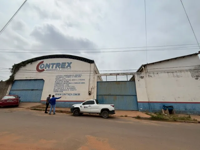 Condomínio Residencial e Galpão
