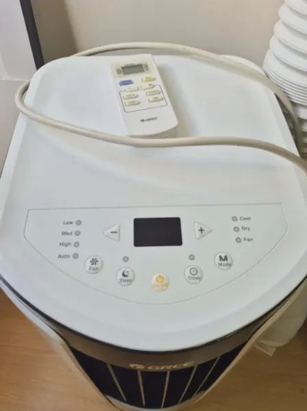 VENDO Ar Condicionado Portátil Gree 10000 BTUs Frio 220V - Foto 2
