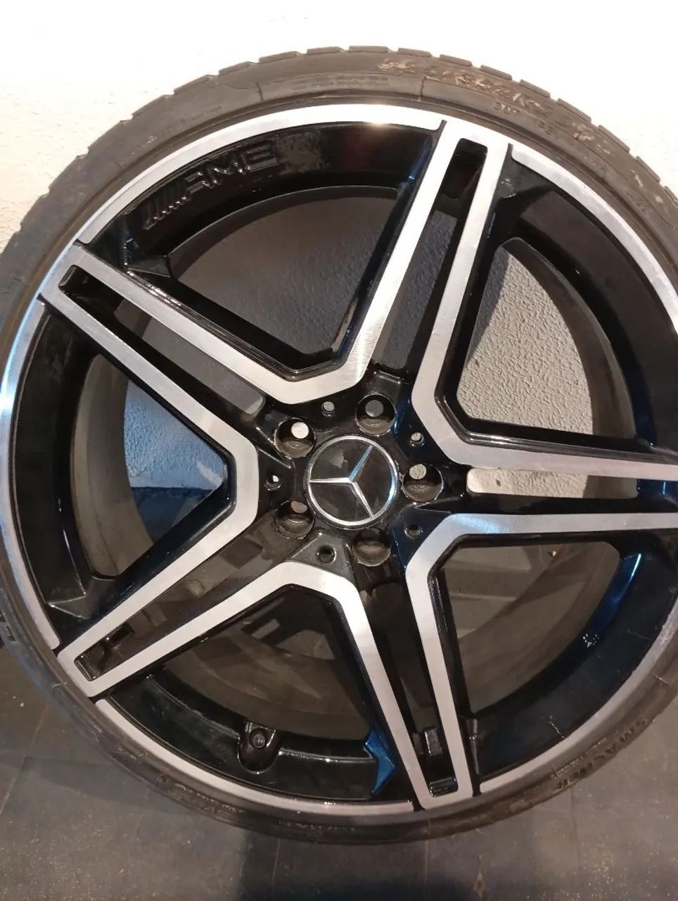 Vendo jogo de rodas aro 18 - Foto 4