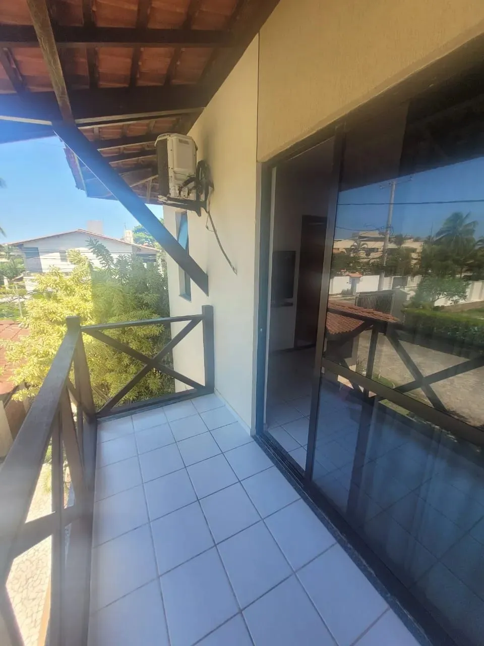 Village a venda em itapua com 4 quartos com armarios em condominio fechado