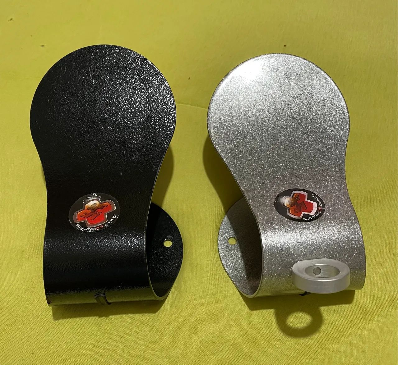 Suporte de Capacetes de moto  - Foto 5
