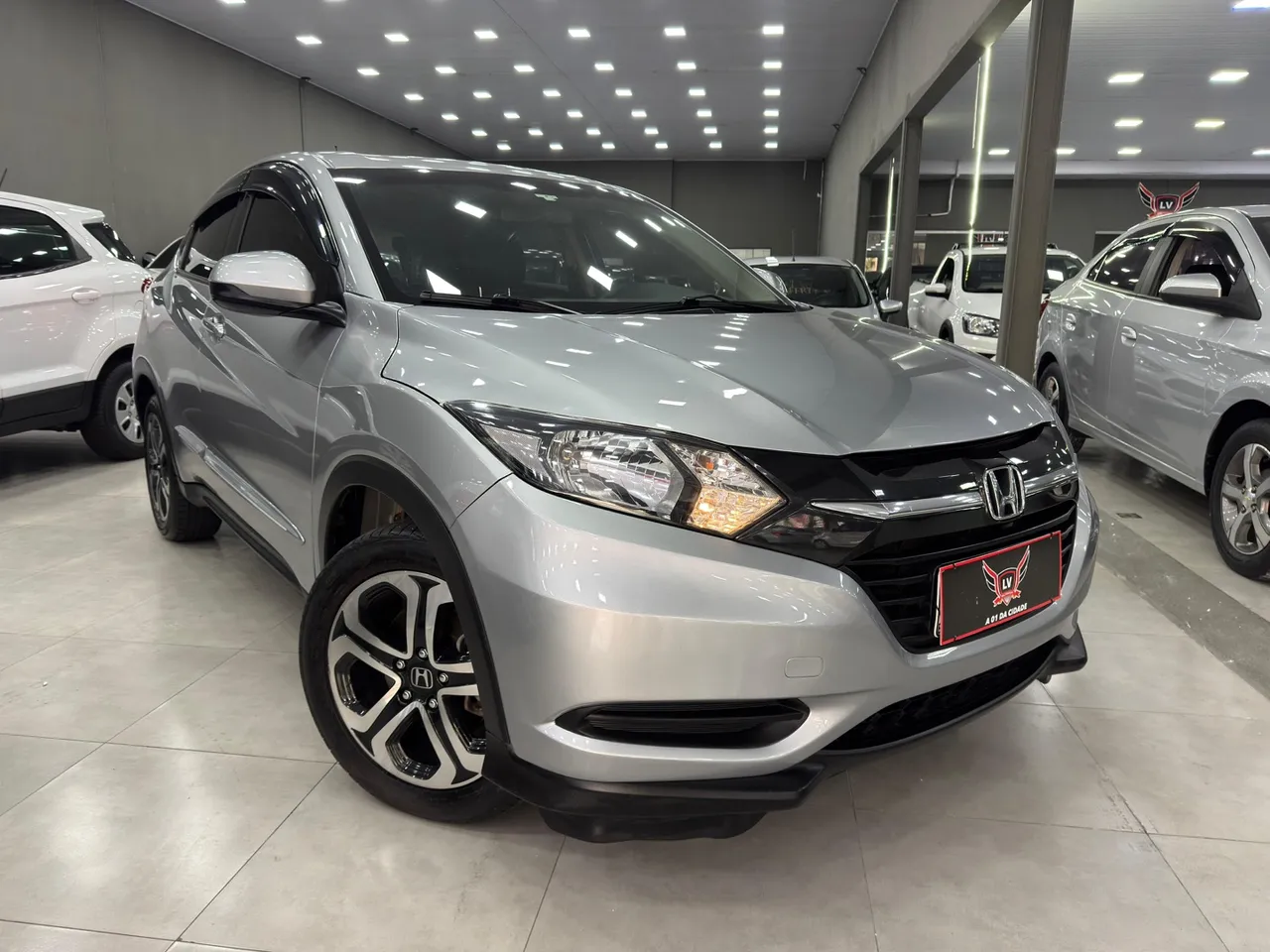 Honda Hrv lx 1.8 flex ano 2017 completo 
