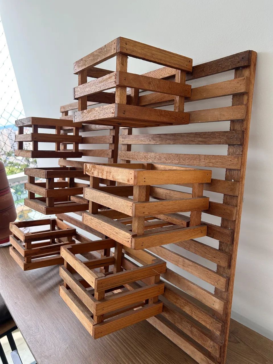 Suporte de jardim vertical com cachepós  - Foto 2