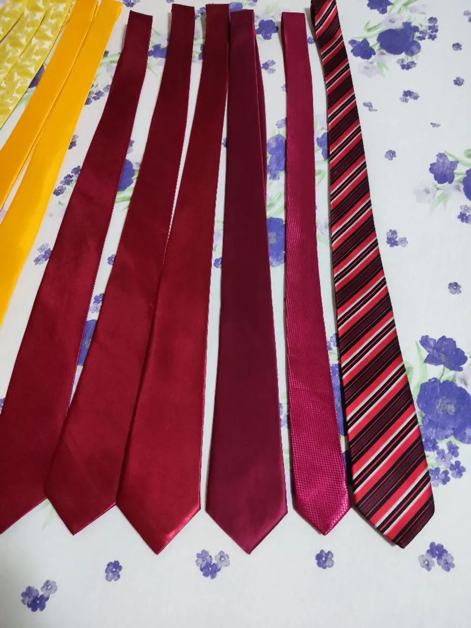 Gravatas avulsas - Ultmas peças - Cores e modelos variados - Foto 4