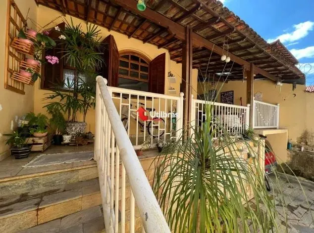 Casa Geminada à venda, 3 quartos, 2 suítes, 3 vagas, Planalto - Belo Horizonte/MG