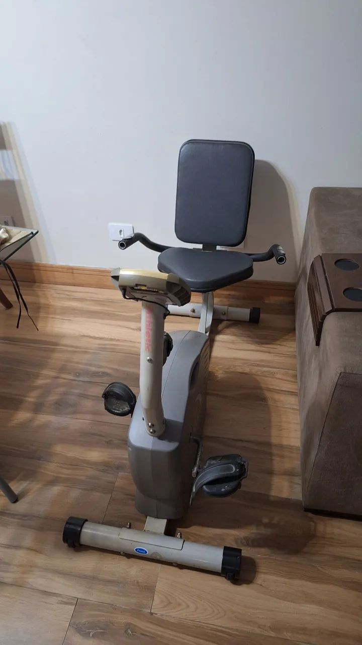 Bicicleta Ergométrica Reclinada Usada