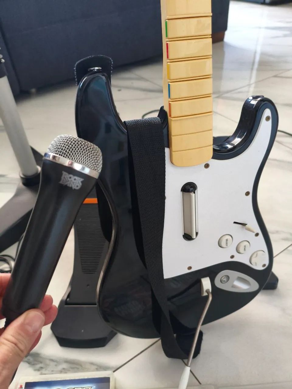 Conjunto Rock Band PS3. - Foto 3