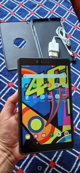 Galaxy Tab A 8.0 Tablet Samsung 32Gbs Wi-Fi pelicula capa e Carregador