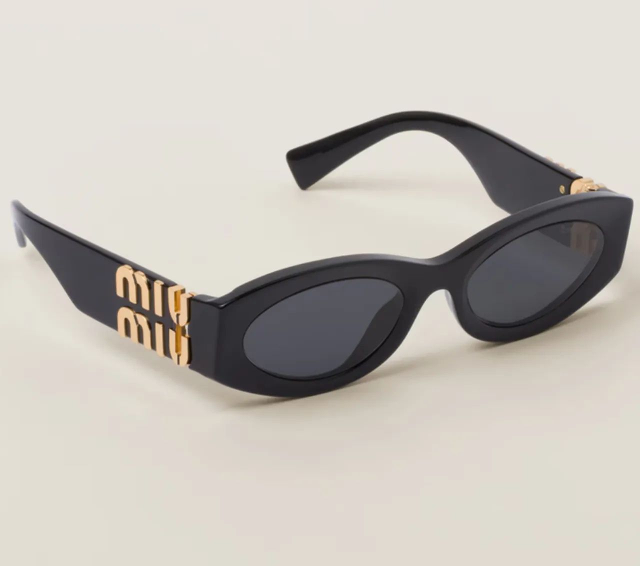 Óculos de Sol MIU MIU Clássico Preto - Elegância e Estilo!