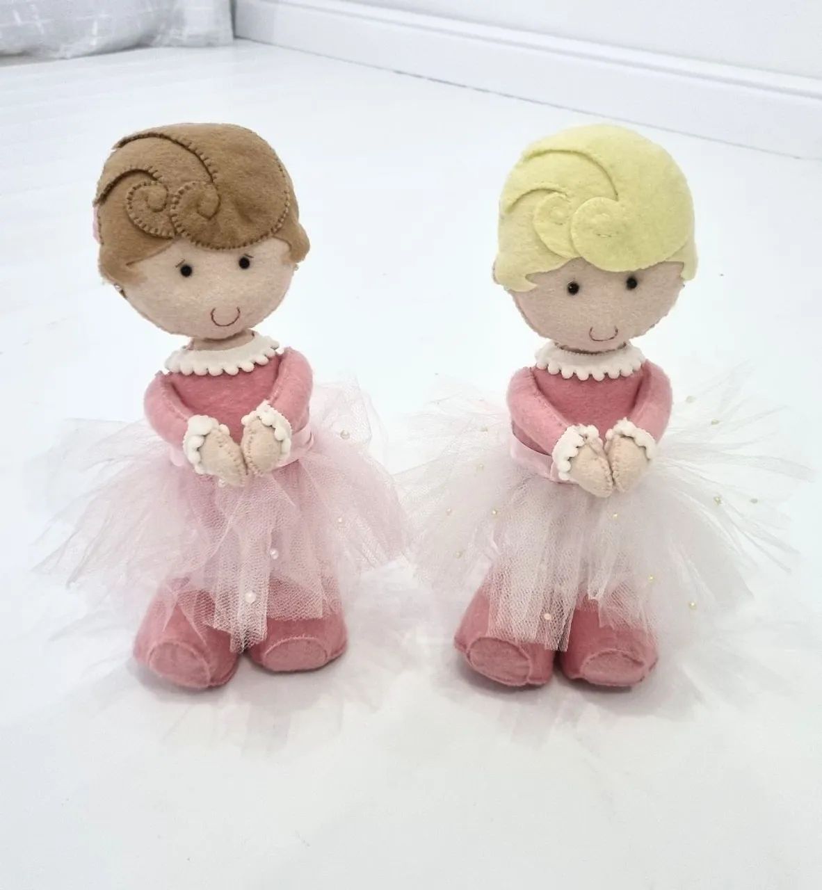 Bonecas Bailarinas de Feltro - Kit com 2 - Foto 2