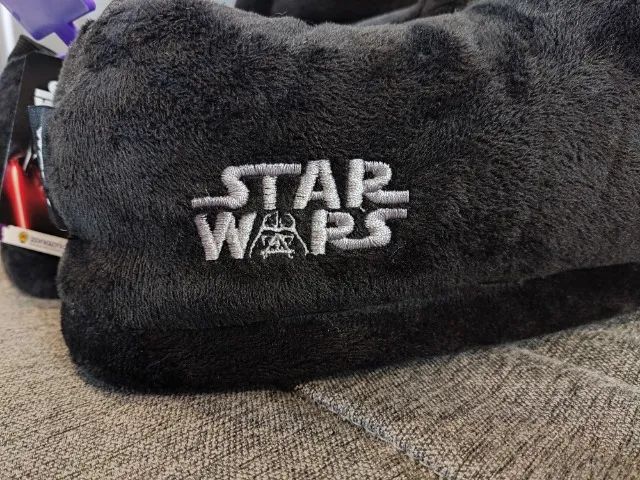 Pantufa 3D Darth Vader - Star Wars - G 39-41 - Foto 3