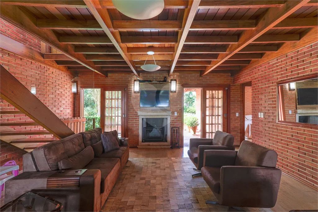 Haras/Sítio/Chácara  32000 m², 4 dormitórios, 4 suites, 6 banheiros, 19 baias - Foto 11