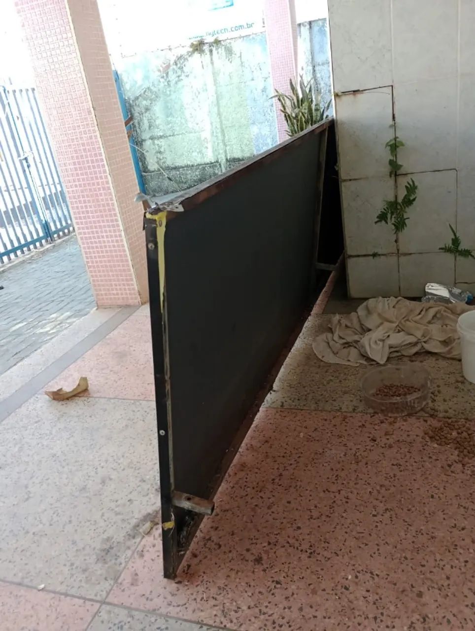 Estrutura para fachada para propaganda 7,44 X 0,84 - Foto 4