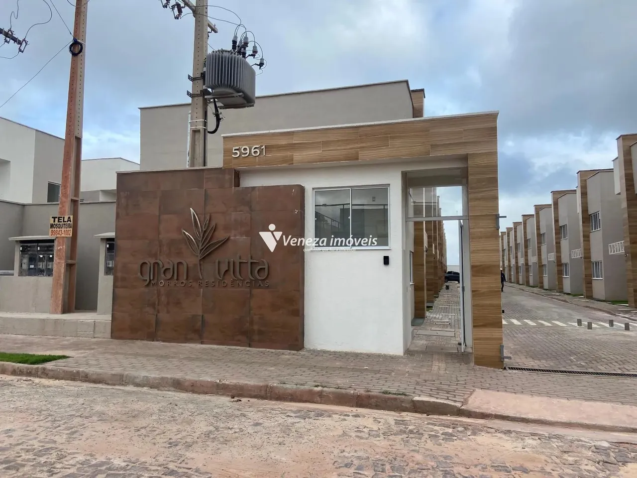 Casa duplex em Condomínio para aluguel