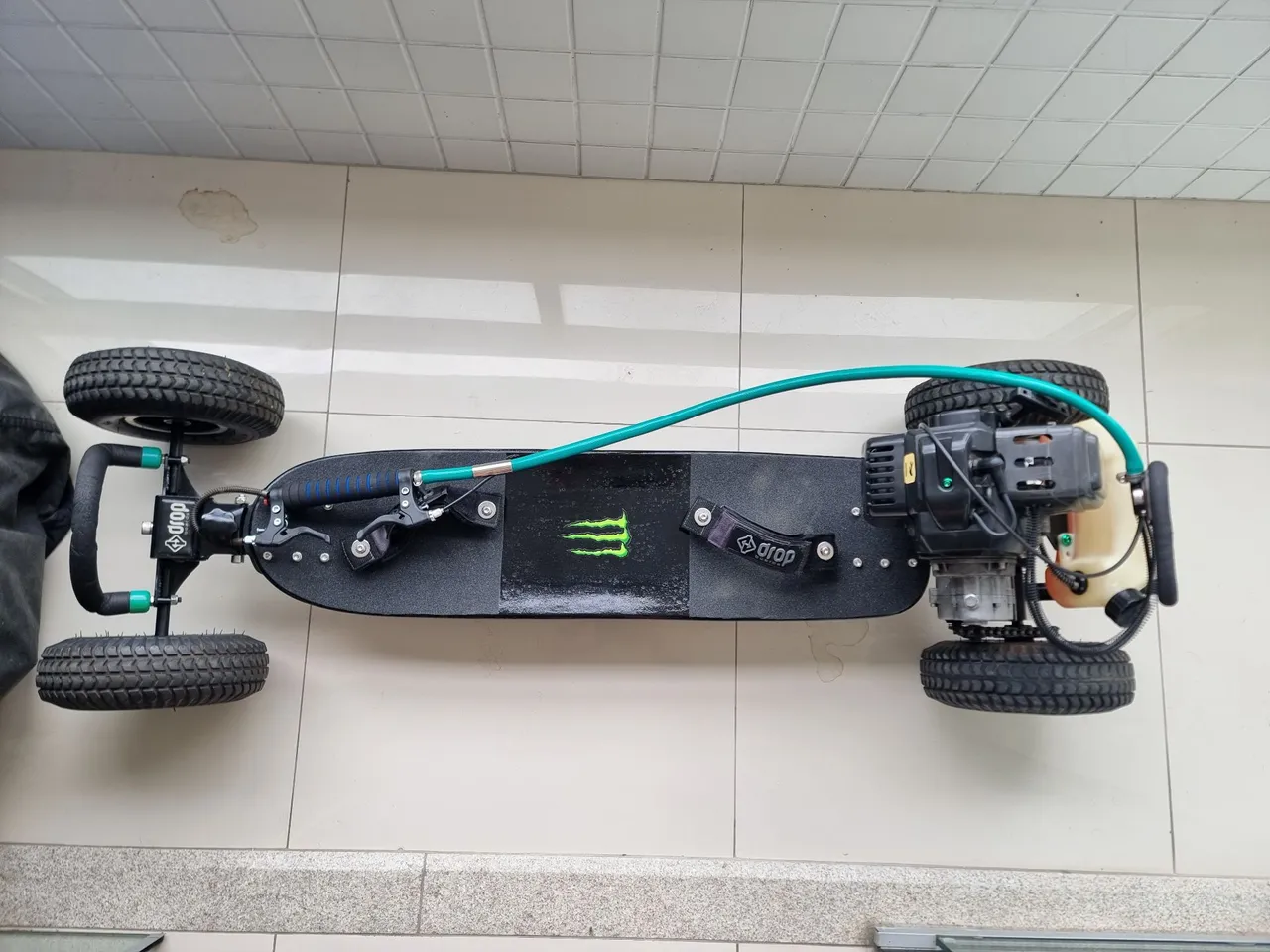 Skate motorizado a Gasolina Off Road