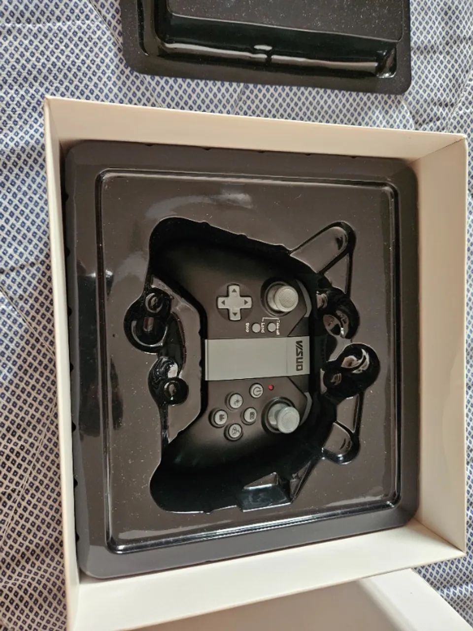 Radio Controle do Drone 2.4GHz - Drone Visuo, modelo: XS809HW  - Foto 2