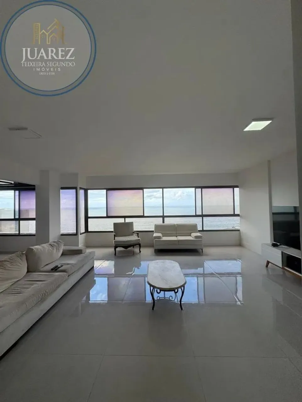 APARTAMENTO À VENDA NO EDIFICIO CIDADE MAR, VISTA MAR!