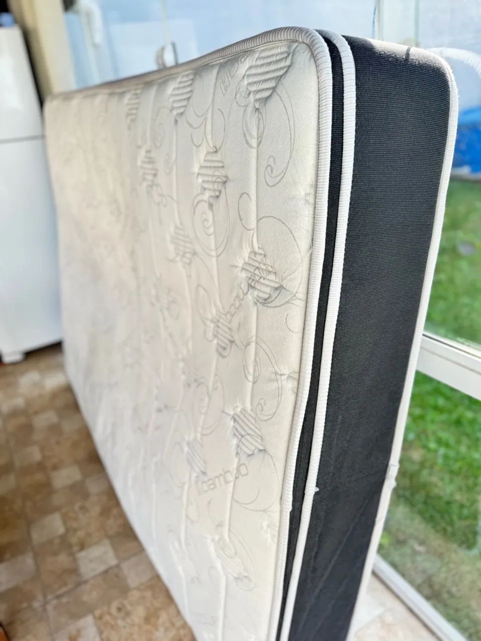Vendo Colchão Casal MAXFLEX - Foto 2