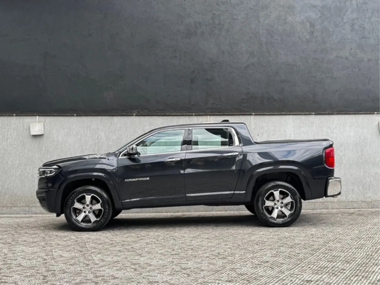 Ram Rampage Lar. Hurr. 4 2.0 TB CD 4X4 Aut. 2024 - Foto 9