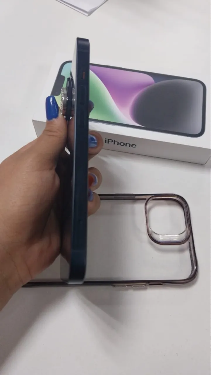Vende-se iPhone 14 normal