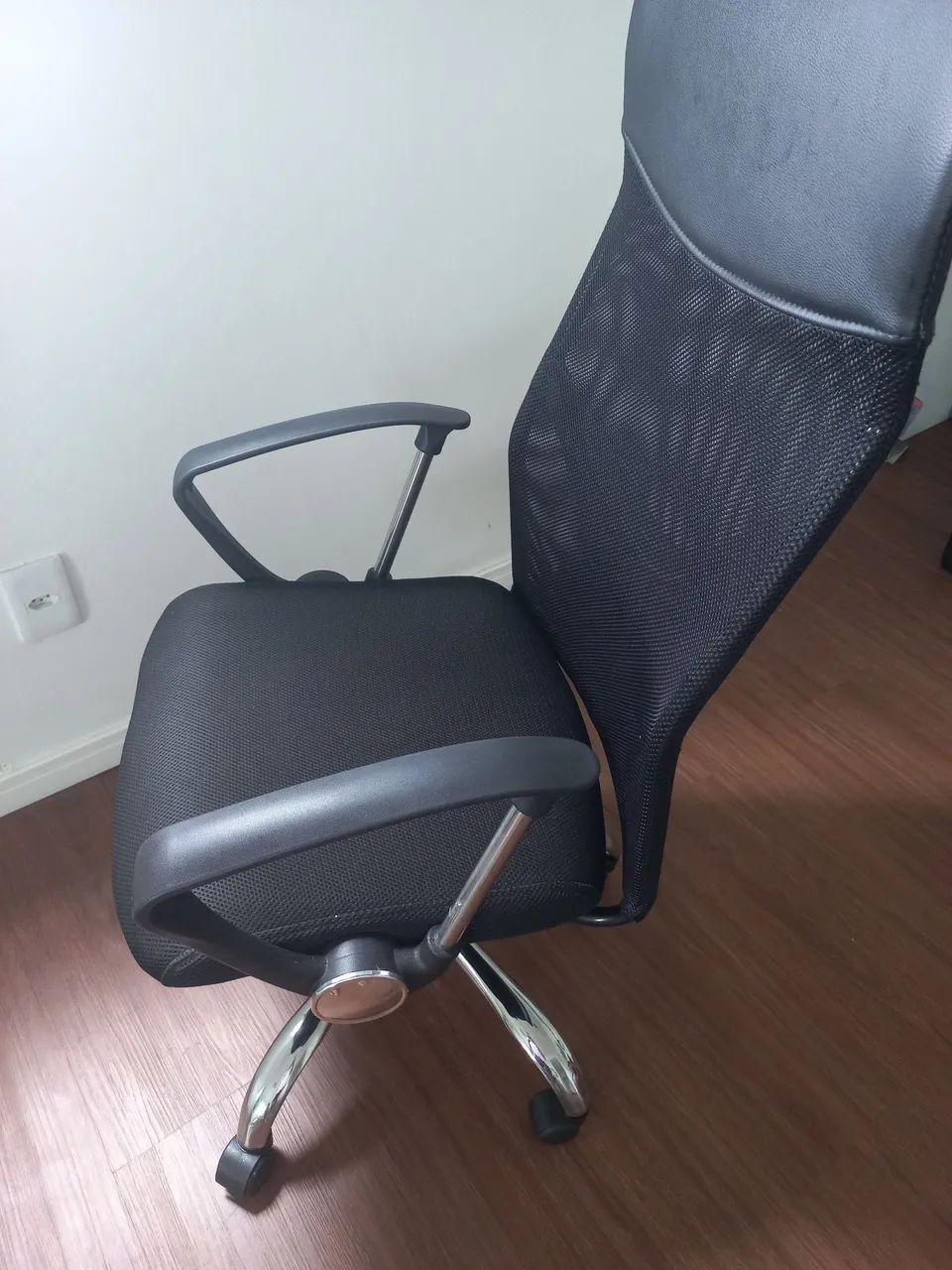 Cadeira Giratória com Encosto de Malha - Foto 2