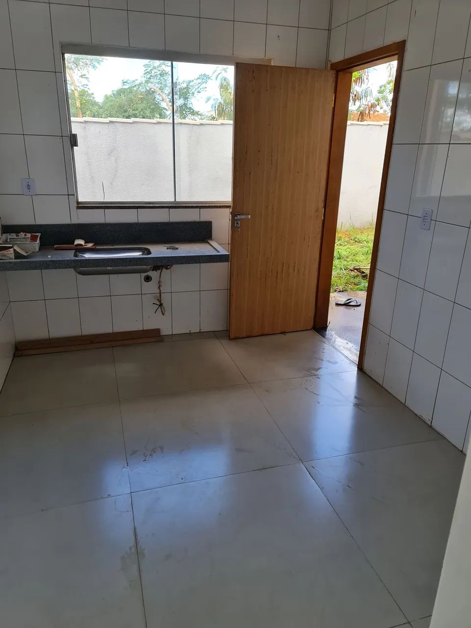Casa de esquina 3 Qt 2 banheiros Residencial Boa esperança  - Foto 5