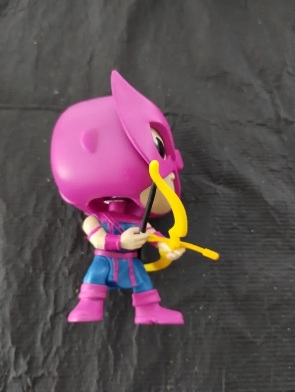 Funko Pop Hawkeye #914 - Original com caixa (Marvel PX Exclusive) - Foto 3