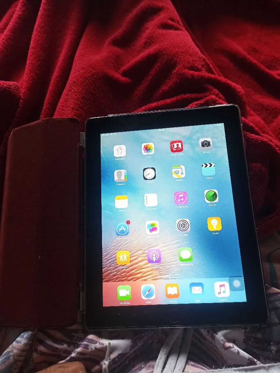 iPad本体 T3 iPad 3ª Geração 16GB (Wi-Fi) com Tela de Retina - Na Caixa e