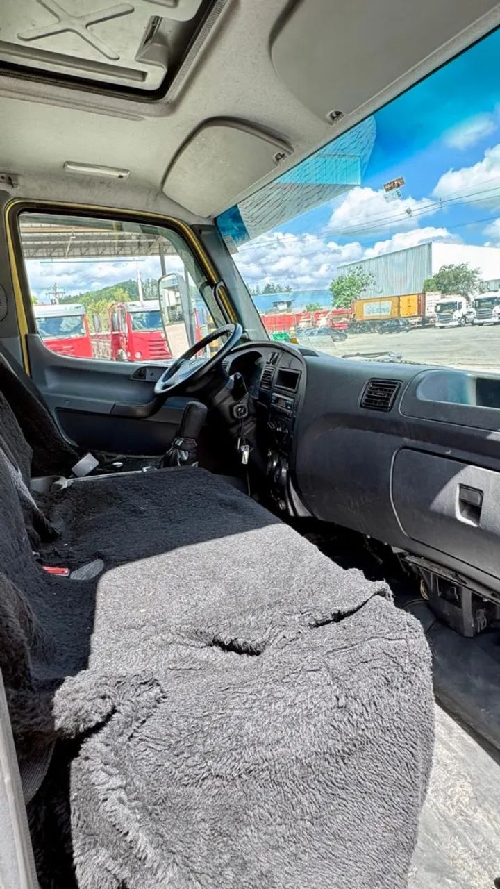 Mercedes-benz Accelo 1016 - 4x2 - Ano 2016 - Foto 10