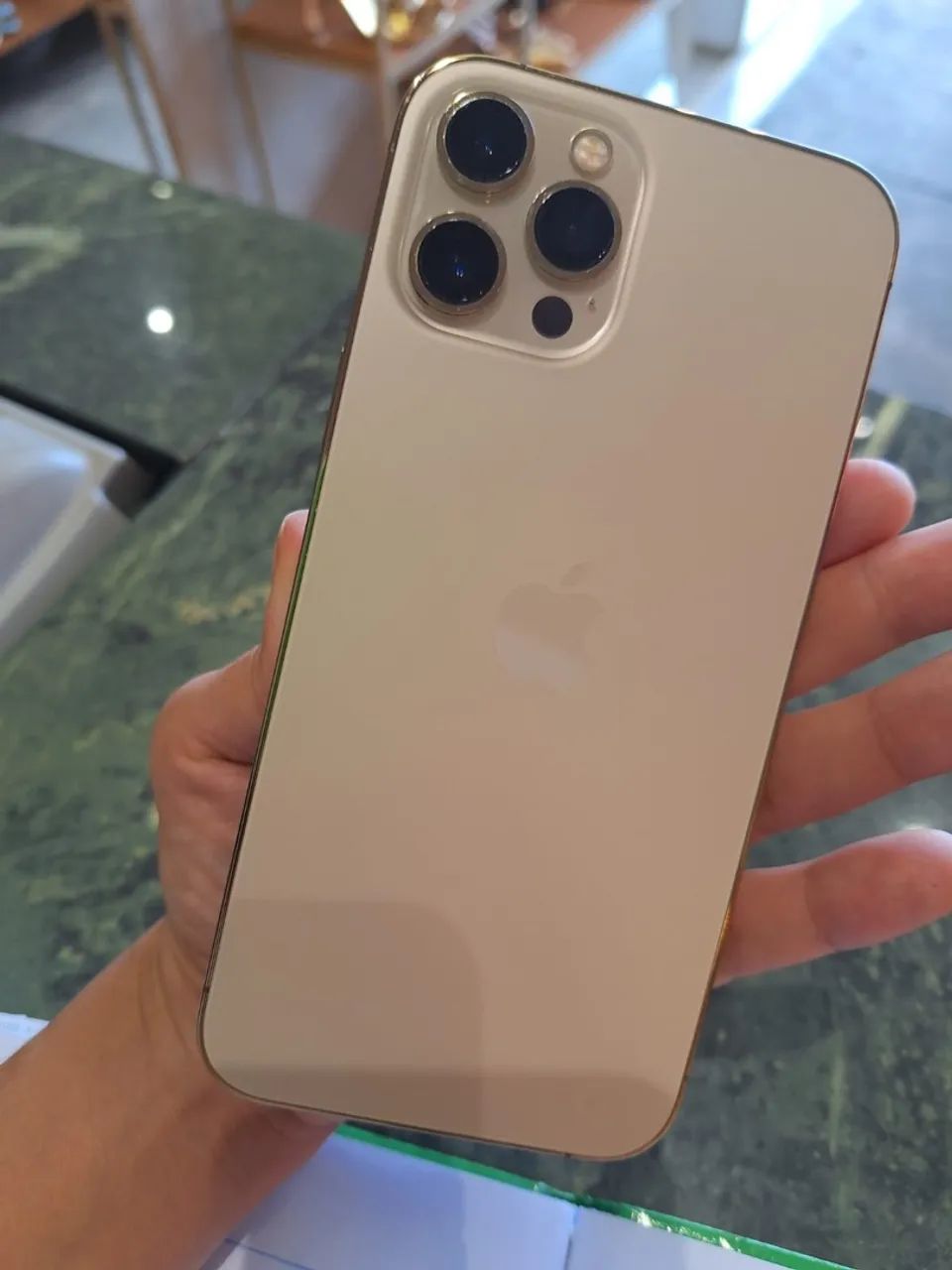 iPhone 12 Pro Max