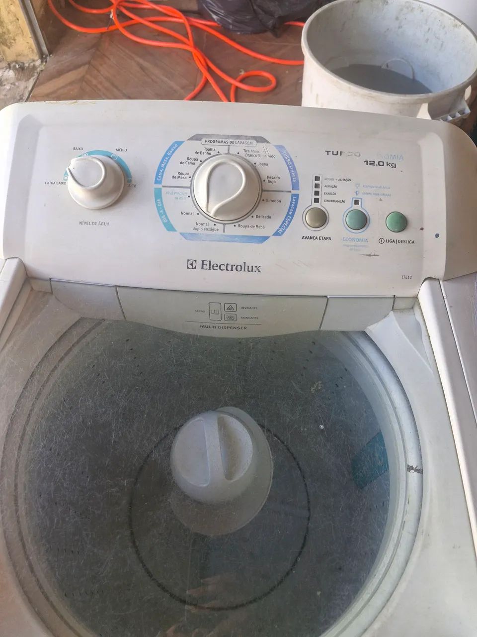 Máquina de lavar Electrolux 12kg funciona perfeitamente retirada novo gama  - Foto 2