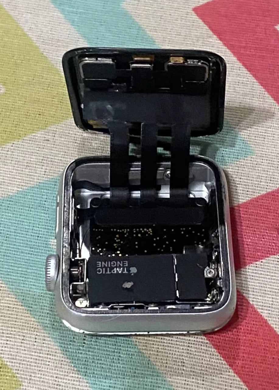Apple Watch Series 3 Nike com defeito - Peças para reparo
