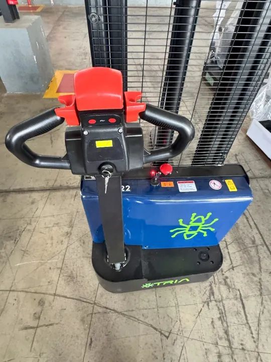 EMPILHADEIRA PATOLADA - Foto 2