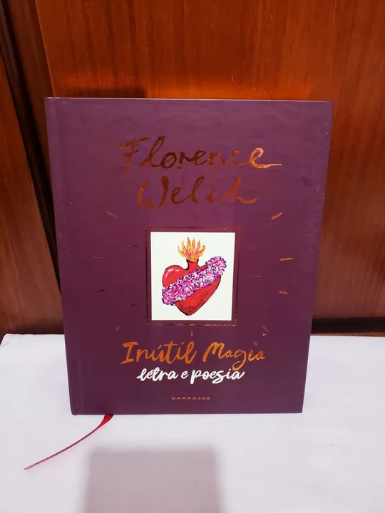 Inútil Magia - Letra e poesia - Florence Welch