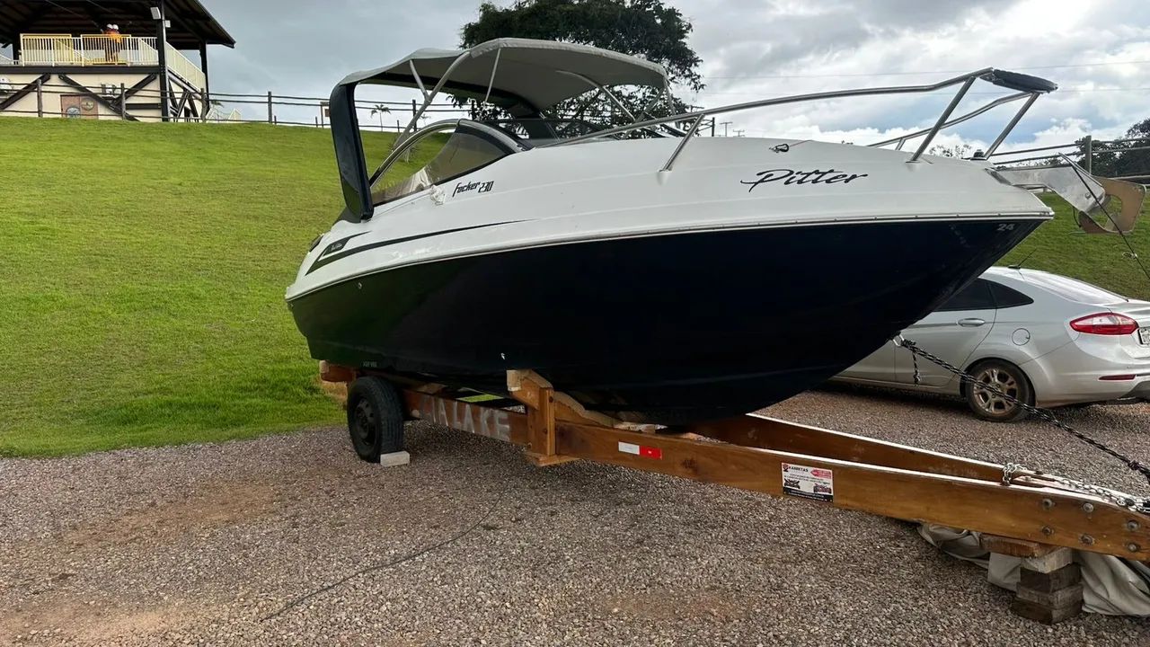 Lancha Facker 230 - Impecável - Foto 9