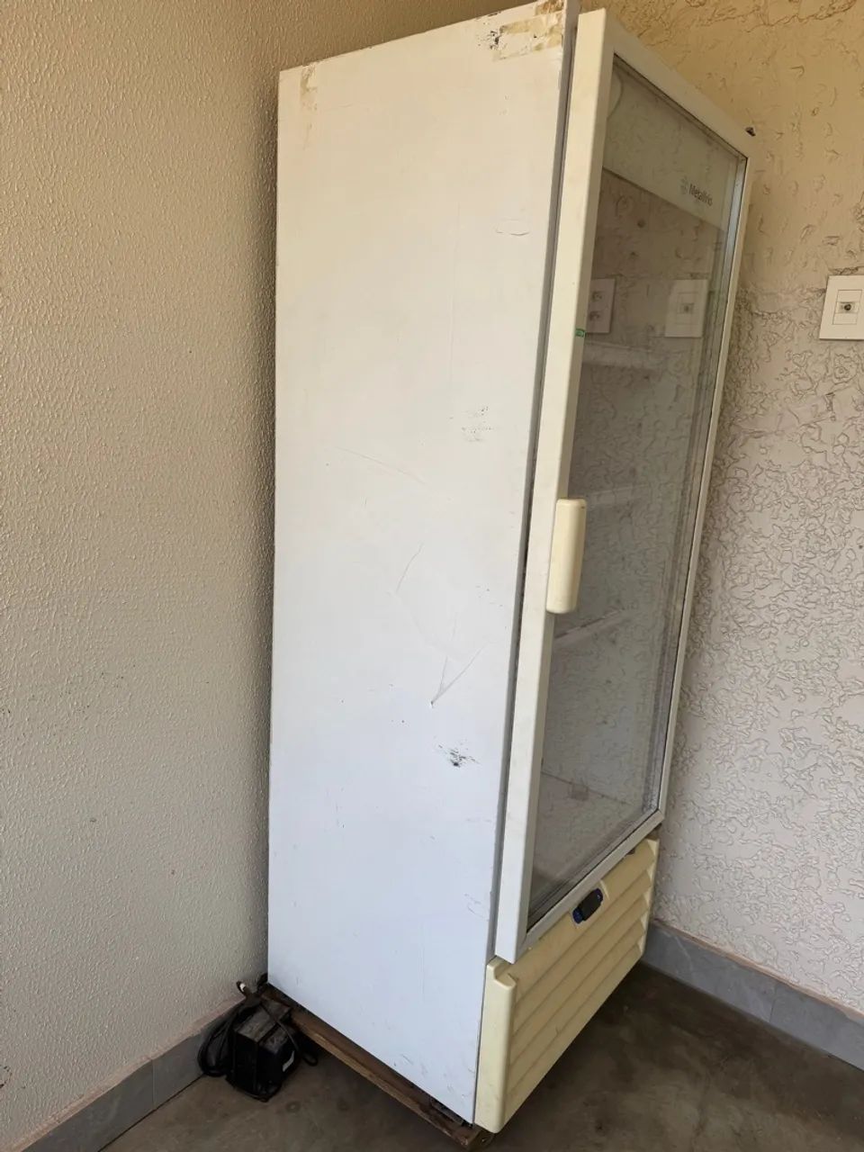 Geladeira/Freezer Vertical Metalfrio