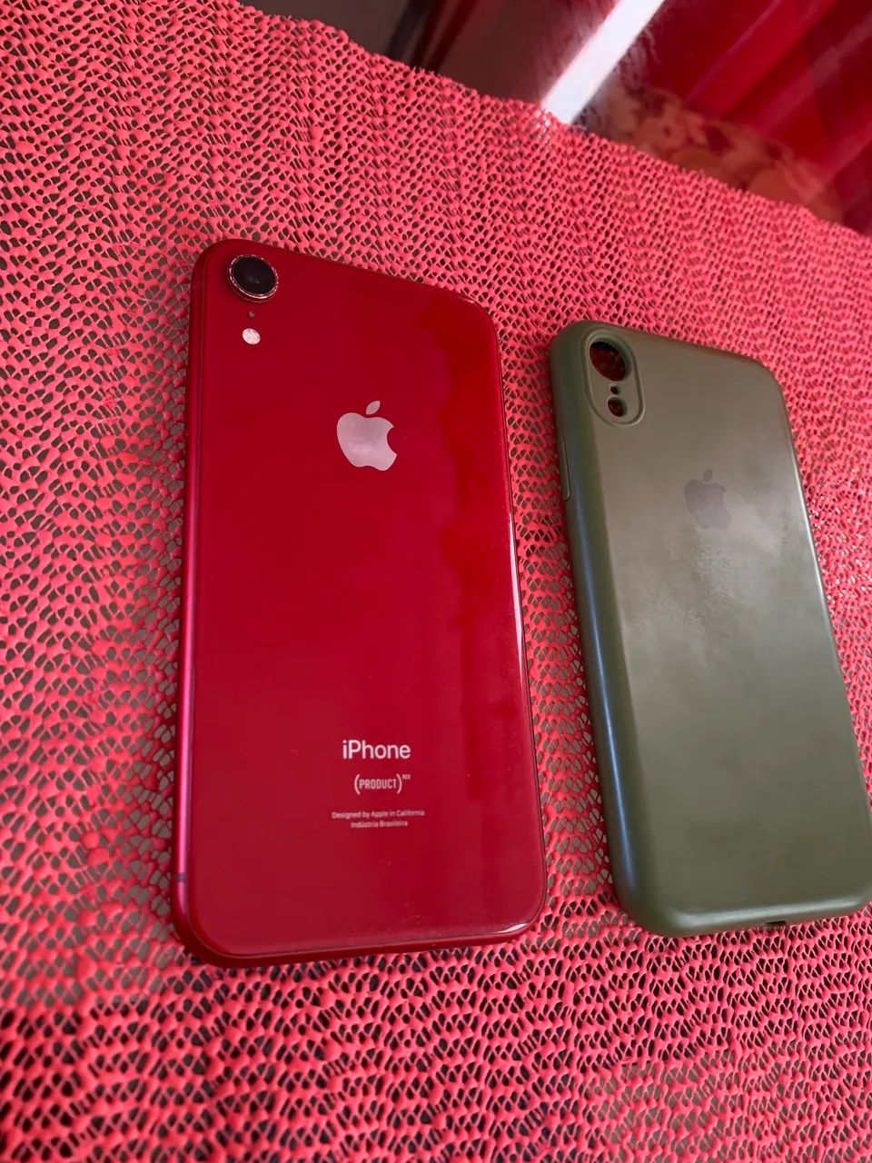 iPhone XR RED conservado - Celulares e Smartphones - Parque Marajó