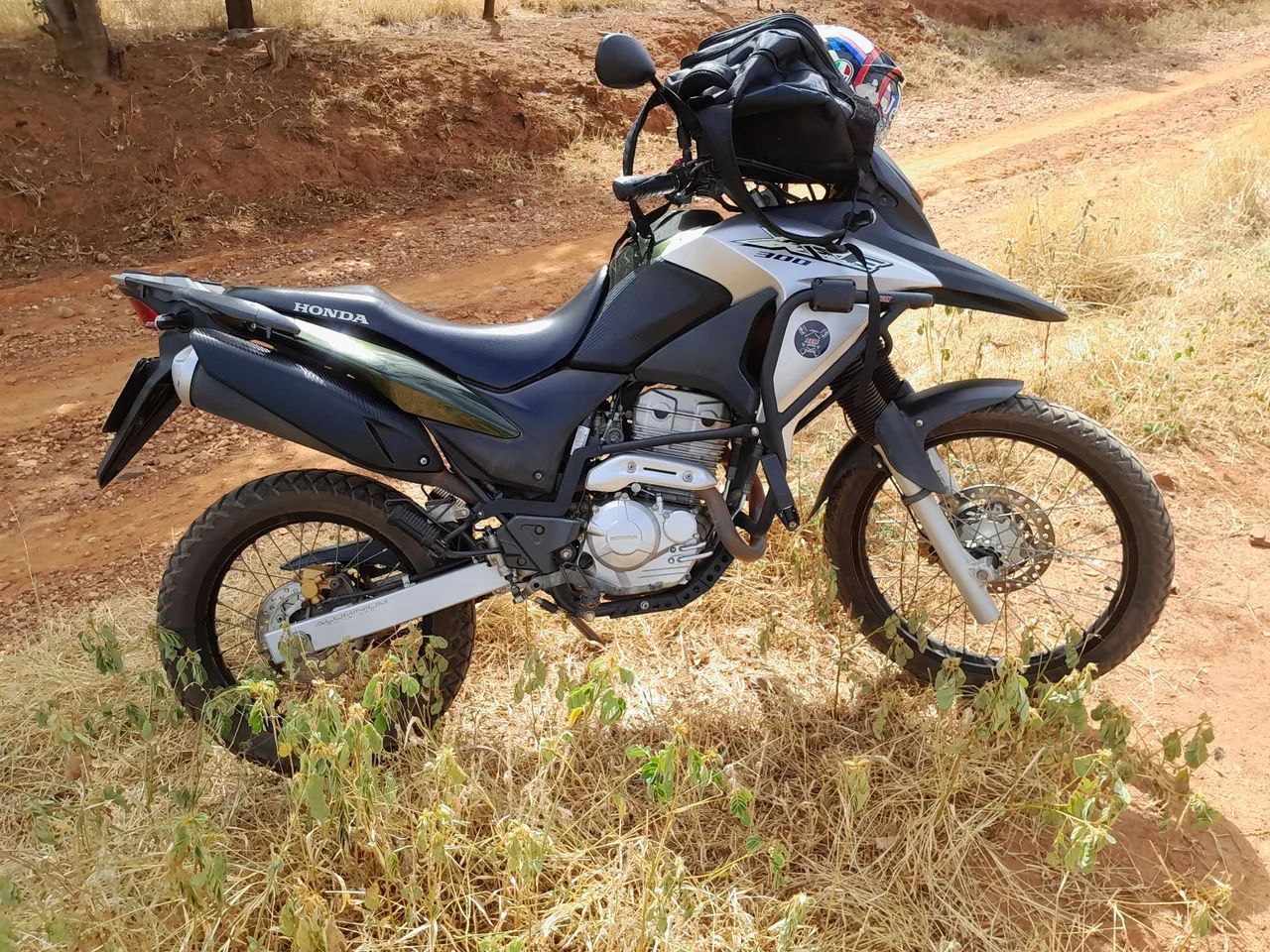 VENDO OU TROCO XRE 300 2018 