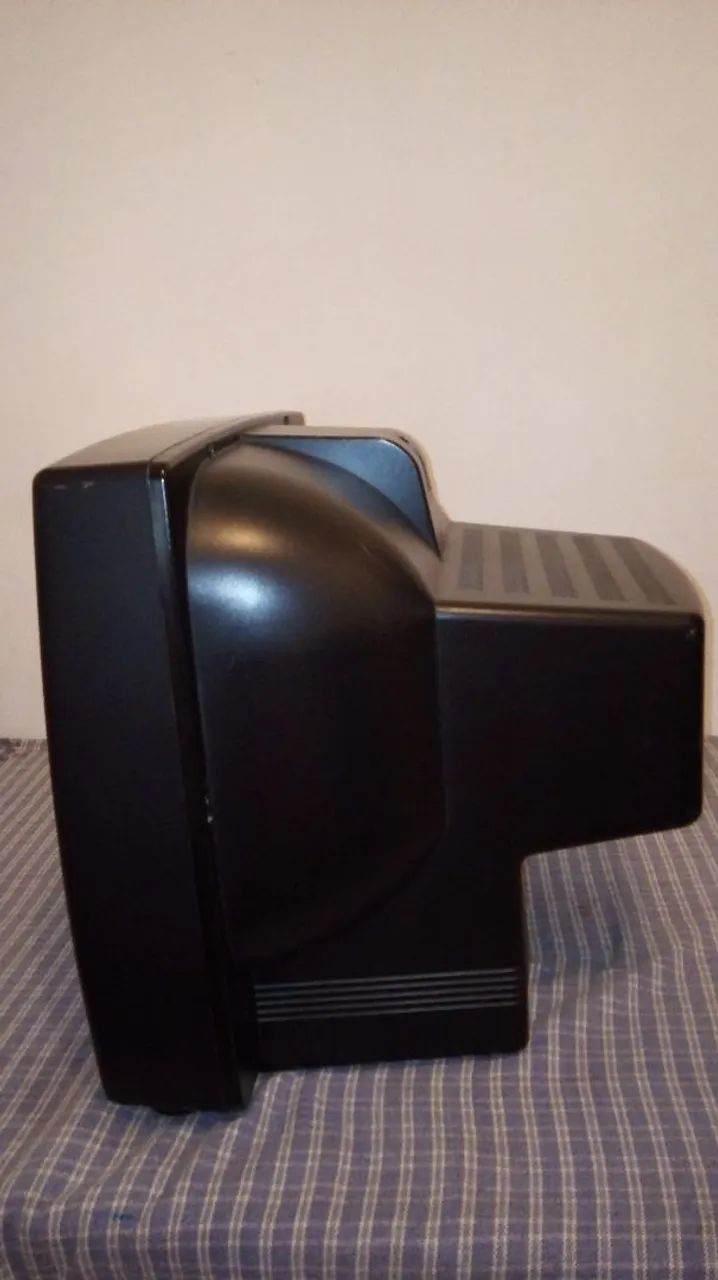 TV Philips 24 Polegadas Preto e Branco  - Foto 5