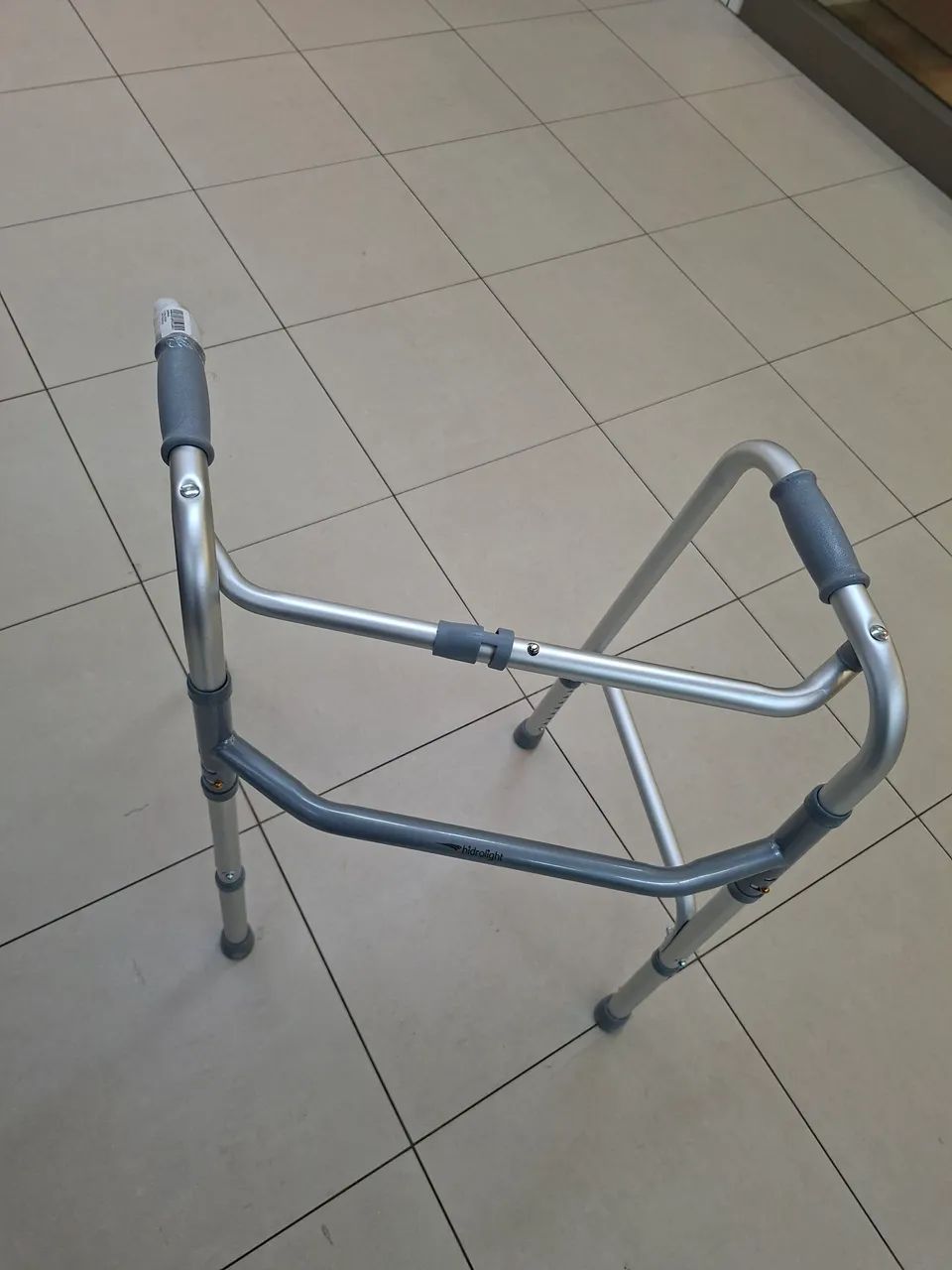 Andador articulado e fixo alumínio 100kg - Foto 3