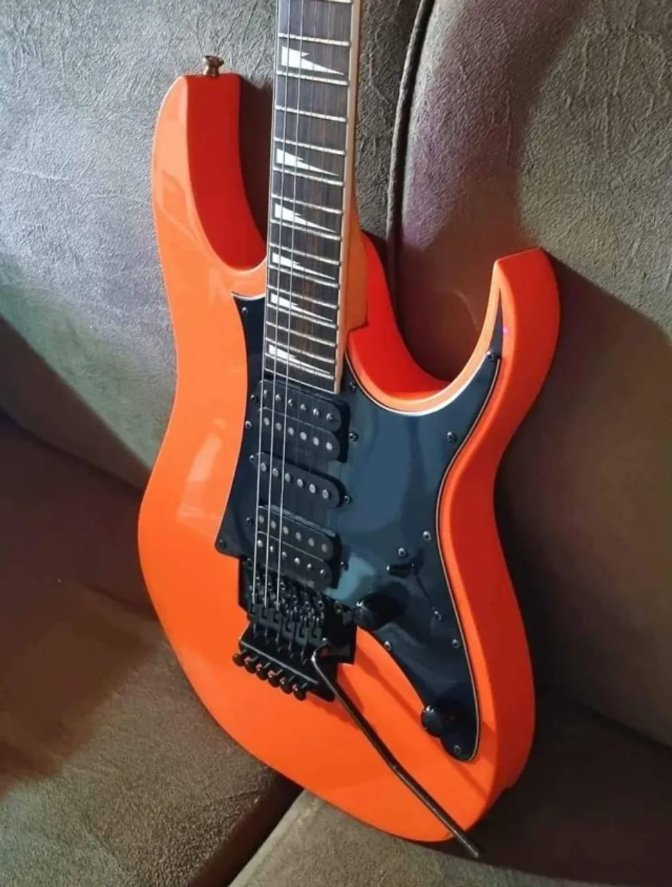 Guitarra Ibanez GIO
