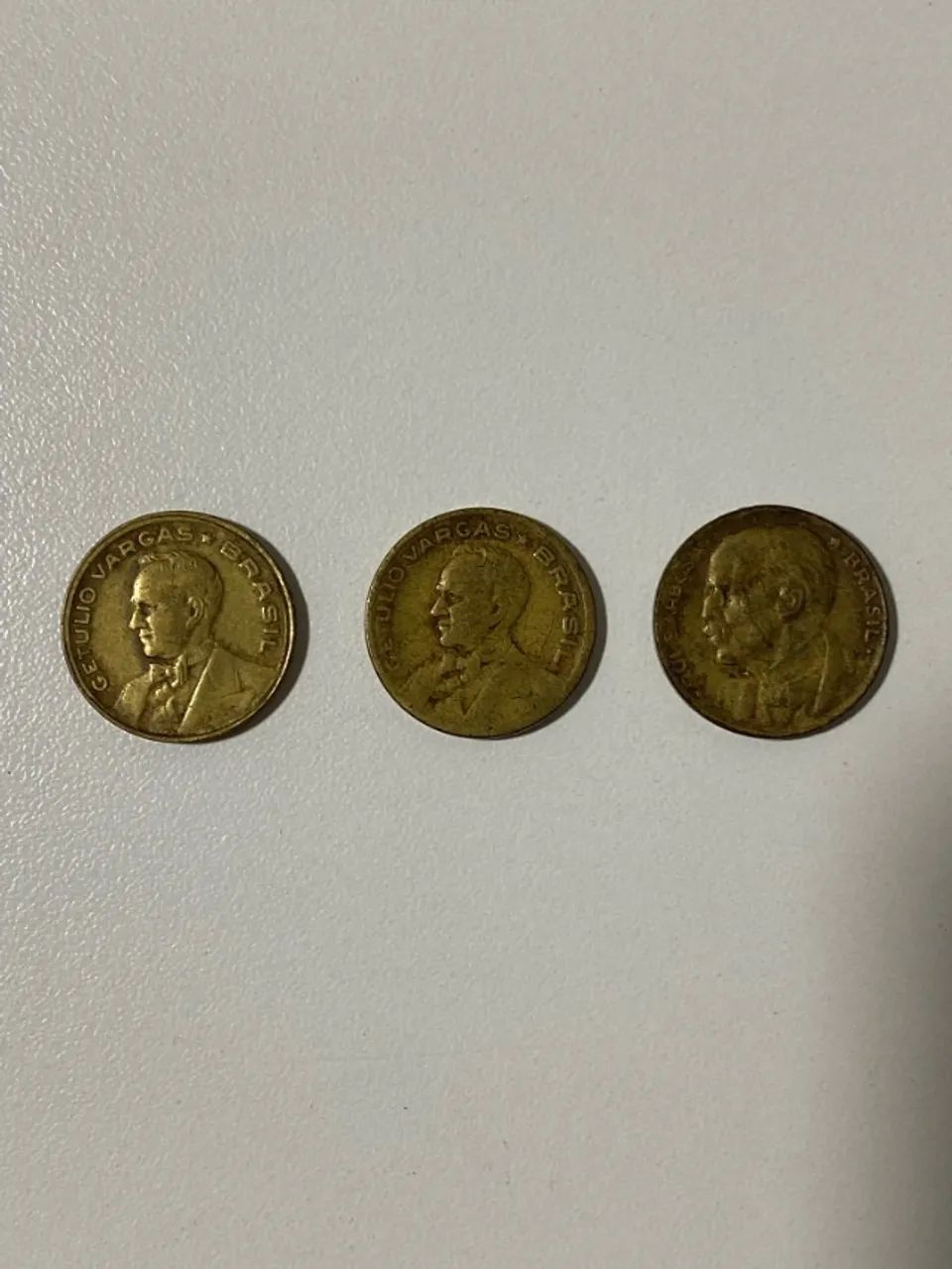 Kit com 3 moedas 20 centavos Brasil - 2 ano 1945 e 1 ano 1950 - Foto 2