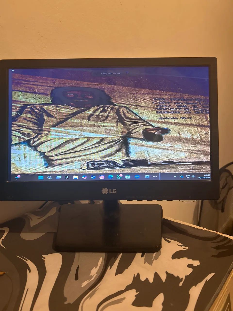 Monitor64208802367617121