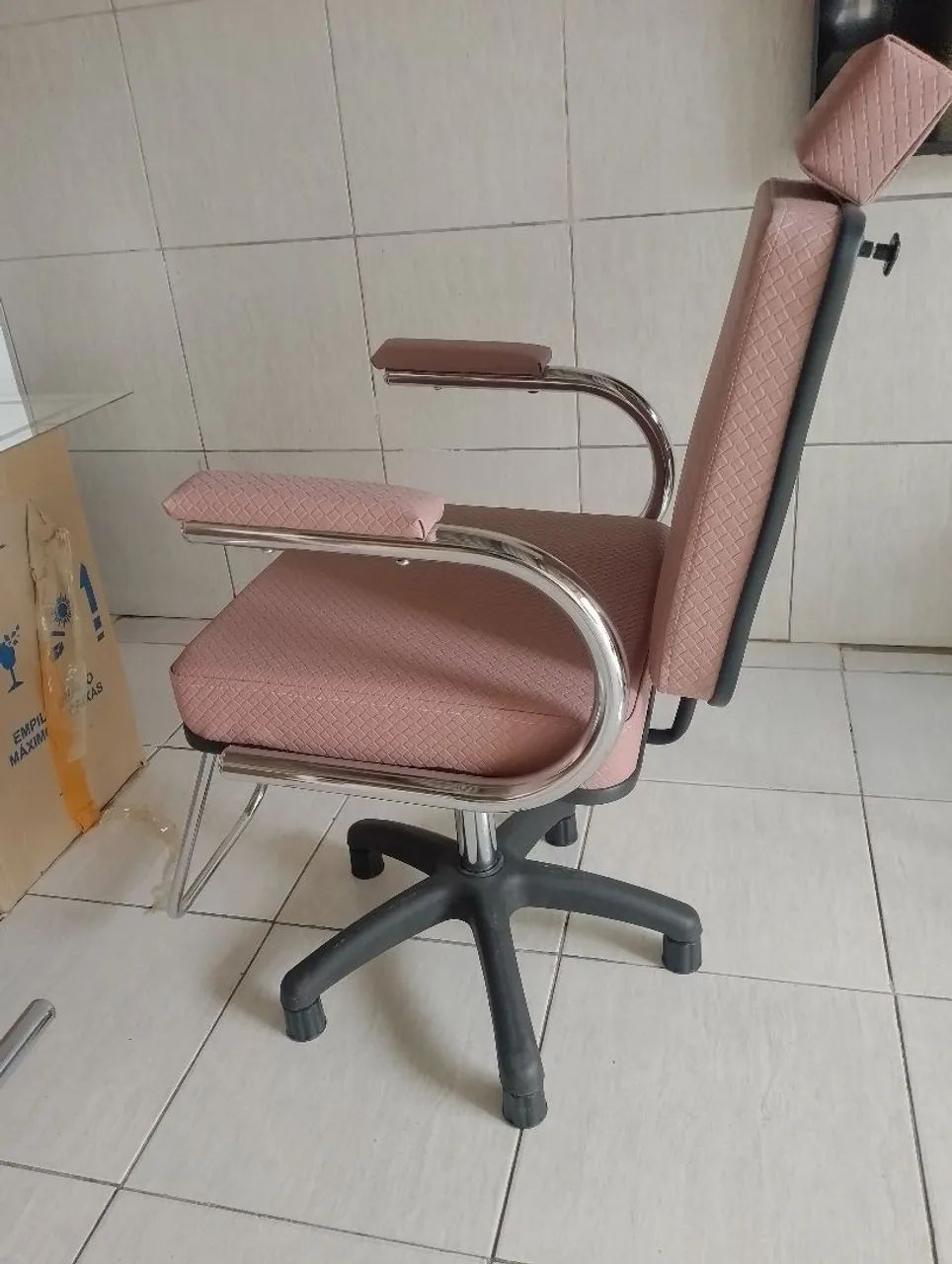 Cadeira nova  - Foto 5