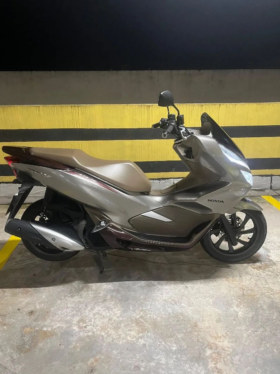 PCX 150 DLX 2022 apenas venda - Foto 2