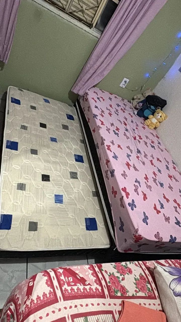 Vendo  cama box com cama auxiliar 