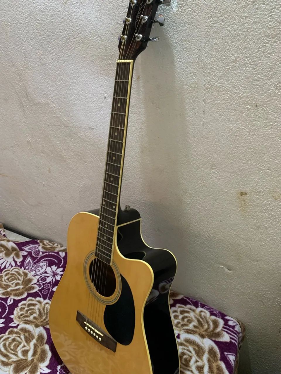 Violão eletroacústico Vogga